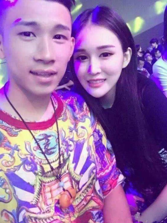 李天佑|他曾公然喊话刘德华，谁人气高还不一定呢！如今28岁却遭全网抵制