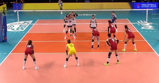 王梦洁|登热搜榜！王梦洁躲一传，洪钢称张常宁一带五，林莉背传刷屏