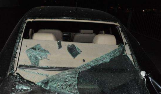 贾宏声|伍宇娟向他下跪，朴树夺他挚爱，43岁跳下14楼，成为周迅一生的痛