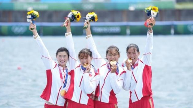 迪丽热巴|梦幻联动！奥运冠军在线追剧，迪丽热巴感谢支持，收到签名照