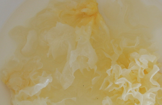 柒七说健康 47岁女子常吃1物，查出肝癌，医生：冰箱里有这1物，赶快扔掉