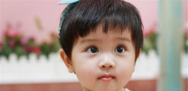 知否知否啊|2-3岁的小孩脾气特别大、特别倔是怎么回事？该如何改变？如何教育？