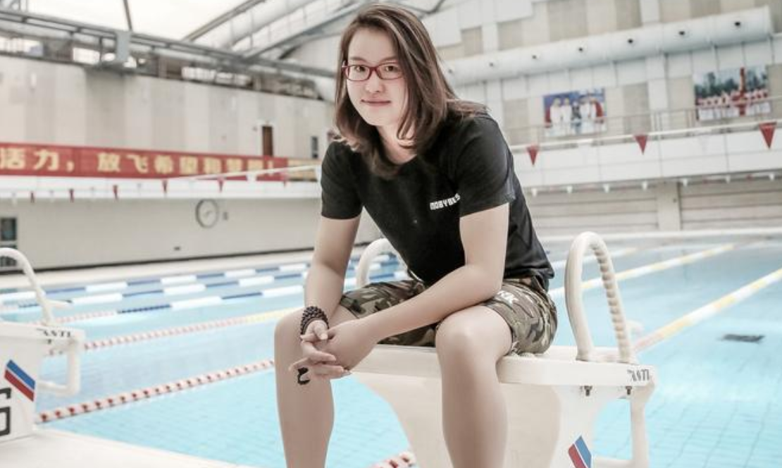 傅园慧|有种“整容”叫傅园慧，整牙后判若两人，网友：终于相信baby的话