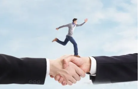 玄何师傅|心怀正信，更要心怀正念你才能改变命运！