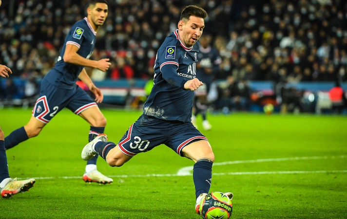 梅西|2-0到0-0！梅西誕生16年恥辱，不擅長(zhǎng)虐菜，雙線兩重天：40腳4球