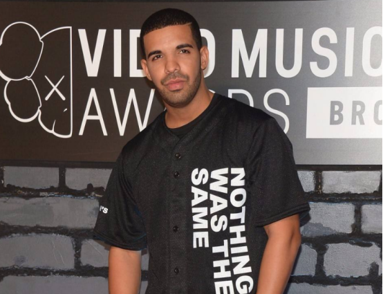 德雷克|欧美流行天王，乐坛冠军，副业其实是设计师