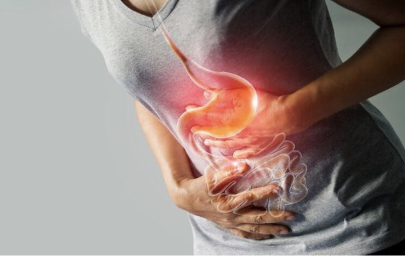 |52岁女子吃辣35年，胃部依然健壮，消化科医生：日常4事做的好