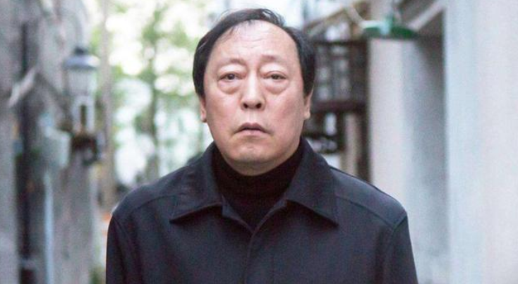 倪大红|倪大红隐藏了31年的妻子，竟是我们熟悉的她，难怪一直藏着掖着！