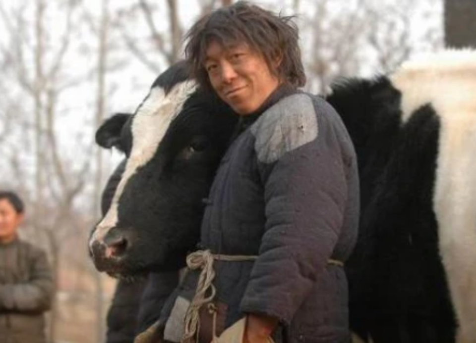 黄渤|投资3.3亿，票房仅0.7亿，这部烂片将“百亿影帝”拉下神坛