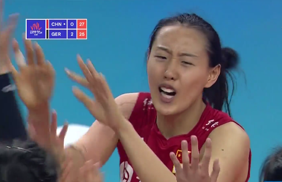 张常宁|超级大逆转！中国女排3-2德国迎两连胜，张常宁爆发，王梦洁低迷