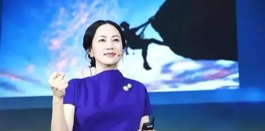 赌王|姚安娜何超欣与她们长姐的宿命：长女是用来承志的，幼女不过是晚年用来怡情的！