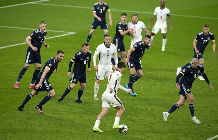 英格兰|0-0！造死亡之组！前世界冠军终结2大佳绩，13亿欧豪阵又变纸老虎