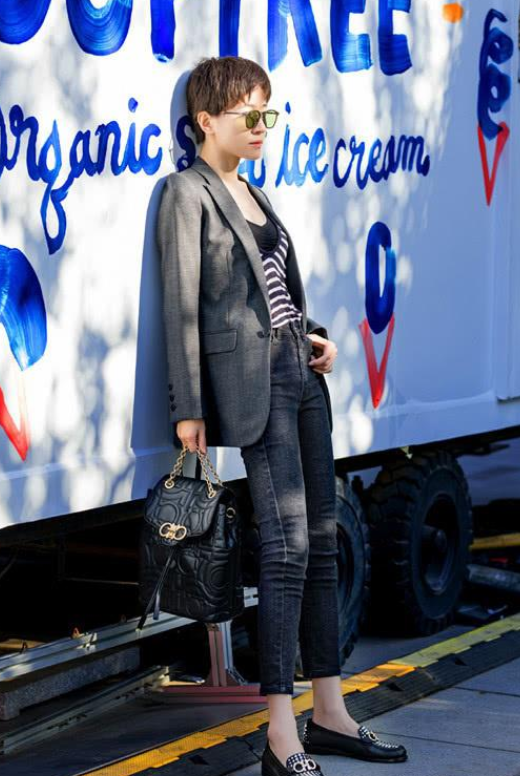 穿衣搭配|时尚女王焦俊艳，私服穿搭好低调，处处尽显好品味