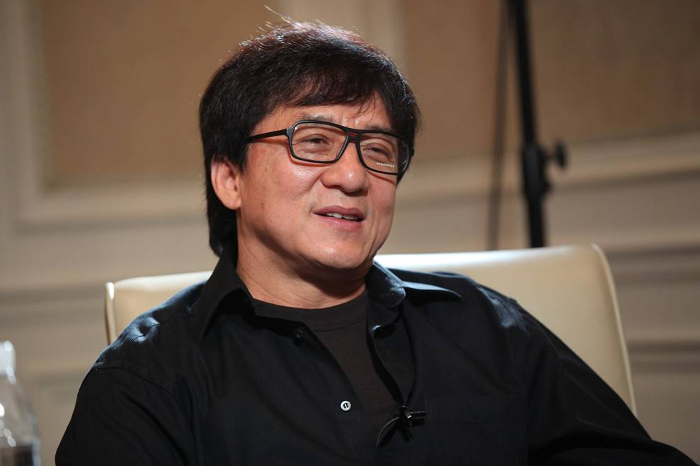 林凤娇|当年林凤娇到底有多美？在无修图的年代，远甩小20岁的吴绮莉几条街 ！