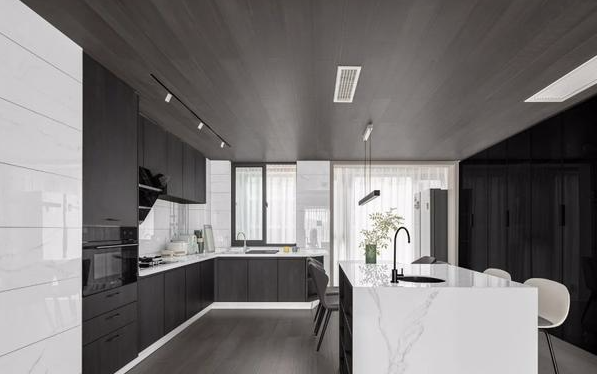 |这套装修大气上档次，真不敢相信是90平米的户型。