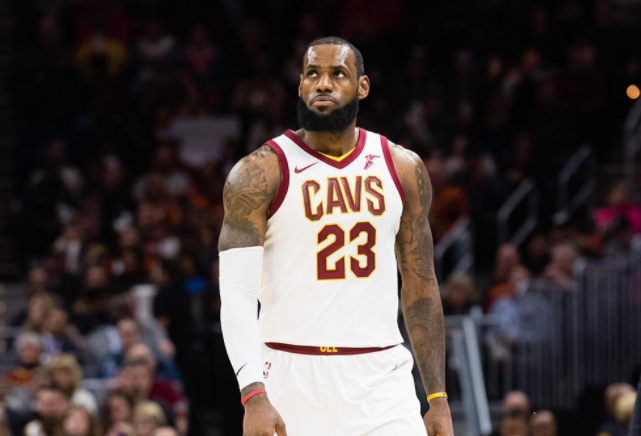 勒布朗·詹姆斯|詹姆斯是一个优秀的企业家，职业经纪人，顶尖职业球员于一体的人