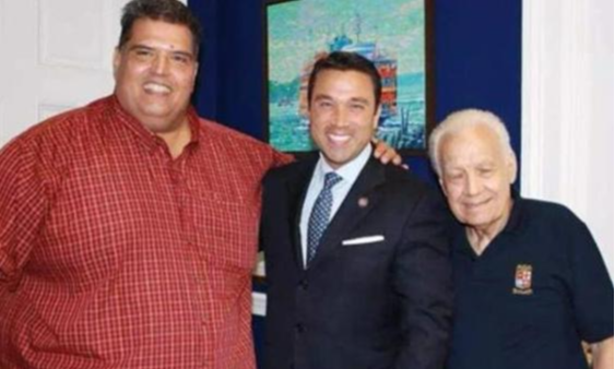 家中大小宝|传奇卧底加西亚,潜伏24年,不禁喊话上级:再不收网我就成老大了