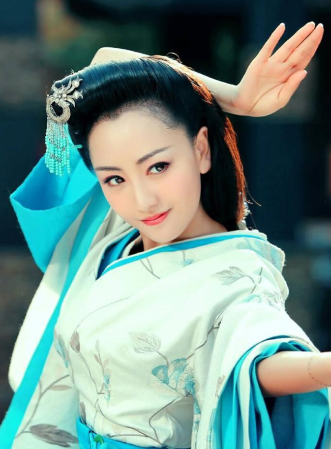 杨蓉|她是“最懒女星”，演戏当兼职，颁奖基本不去，今39岁片约不断