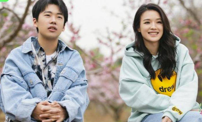 郭麒麟|25岁郭麒麟的成熟让人心疼！3个细节证明他心理成熟度远高于年龄