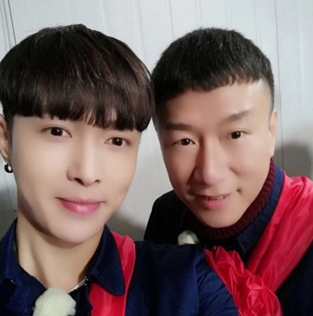 林志炫|三位前辈鼎力相助之下，张艺兴不想红都难