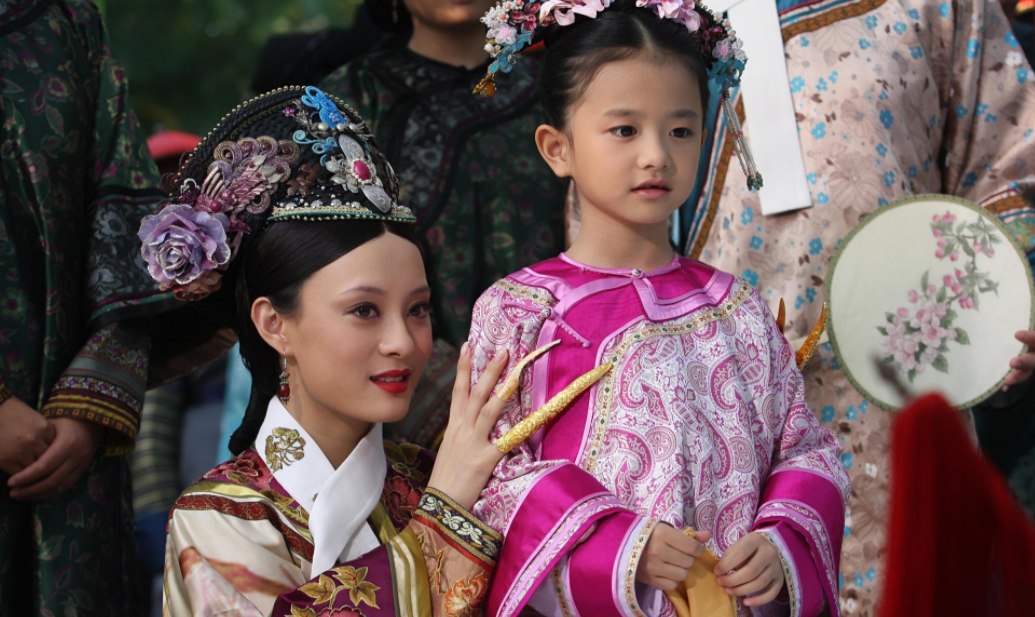 甄嬛传|《甄嬛传》演员现状，配角成主角，3位明星走上退圈路