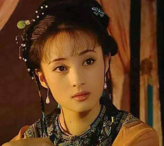 蒋勤勤|他一夜成名后抛下蒋勤勤，另娶妻后患癌离世，临终前却念蒋勤勤！