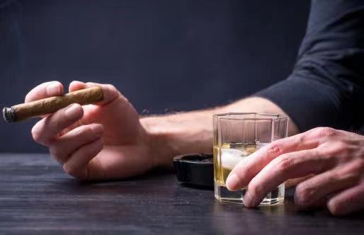 39健康网 夫妻双双查出甲状腺癌，医生怒斥：炒菜爱放1物，铁打的甲状腺也难抗