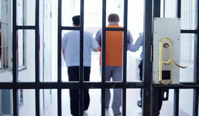 被判死刑,临刑前发明出能遏制新冠病毒的药物,可以免除死刑吗?