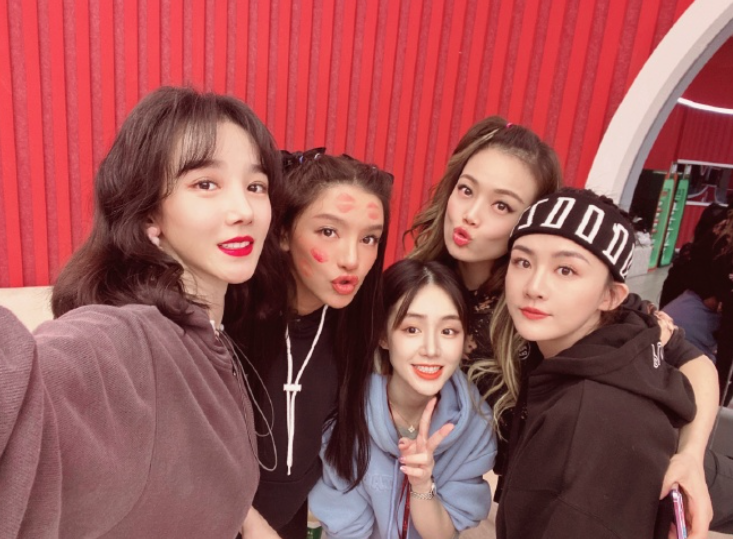 c位|《浪姐2》的重磅消息流出，有知情人首次曝出第二季的成团名单；C位争夺毫无悬念