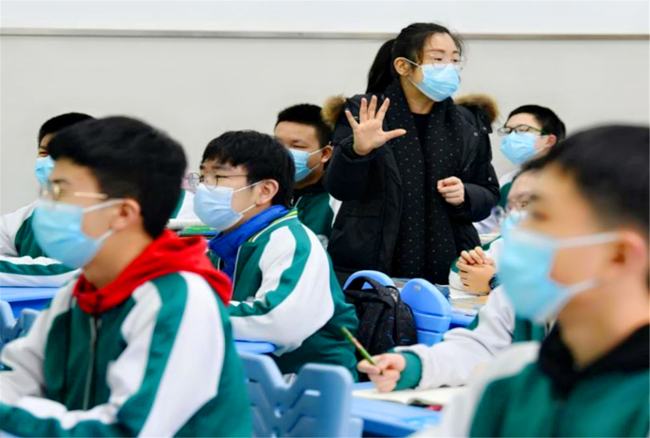 穿衣搭配|国家明确涨工资！铁饭碗摇身一变成“金饭碗”，这一行业更香了