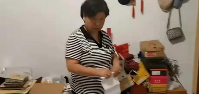 杜新枝|放着130平大房子不住，杜新枝一家人挤廉租房，贫穷人设太勉强