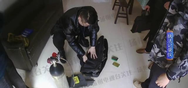 民警 江苏扬州,聚众斗殴牵出的“枪支大案”