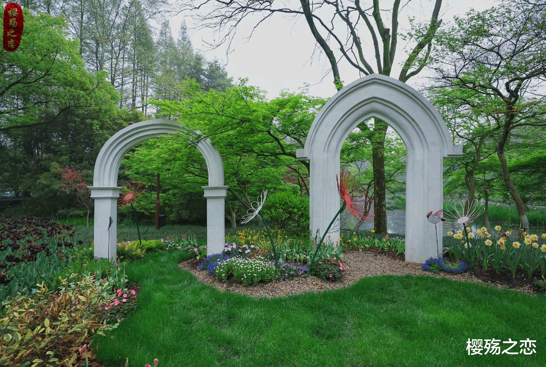 杭州 杭州最早的婚庆公园,一到春天就美得不像话,成功晋升为网红景点