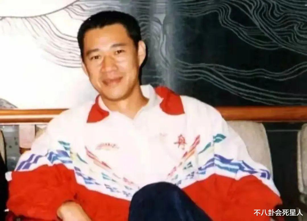 陈坤|子比父丑的10对明星父子,陈坤儿子像路人,看到狄龙儿子太可惜了