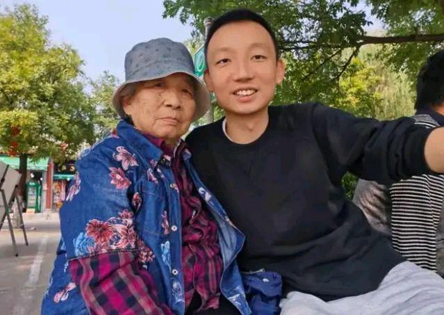 购房置业|熊磊放房产录音：姥姥要把房子留给自己，声称自己被许敏“控制”