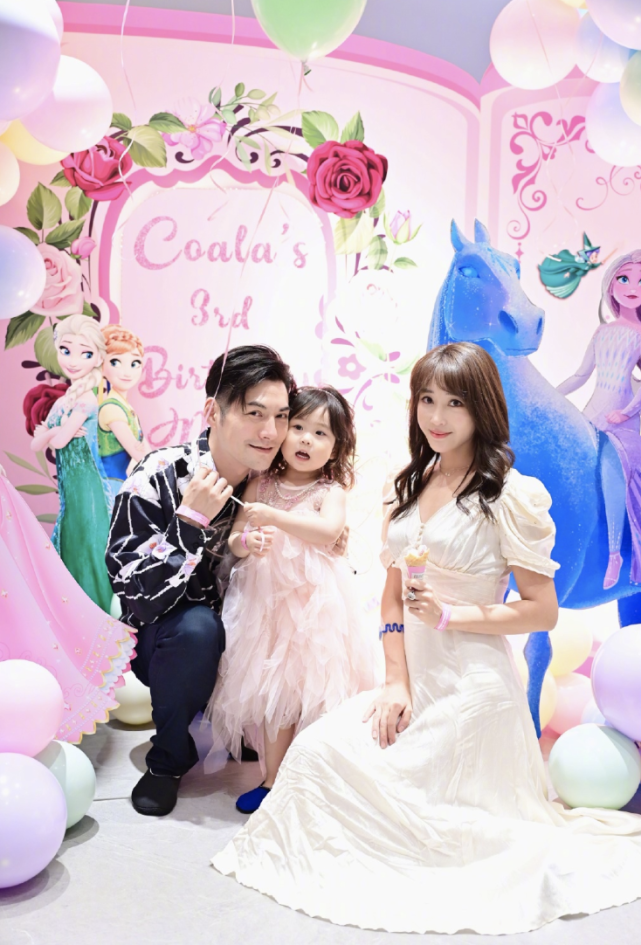 杜若溪|严屹宽为女儿庆生，杜若溪曾流产2次才生下孩子，宝宝继承高颜值