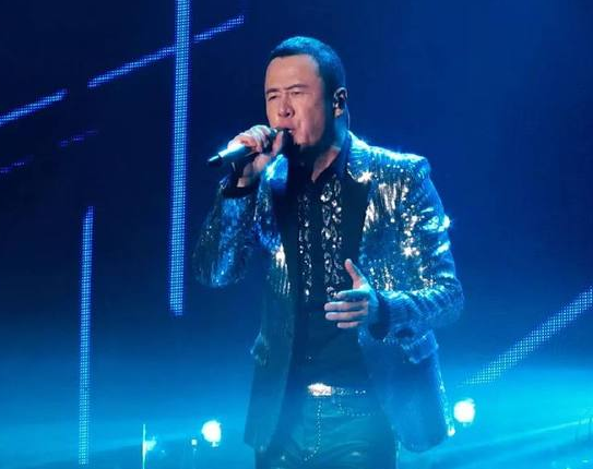 杨坤|杨坤为何消失了？看他做过的那些事，就不会觉得奇怪了！