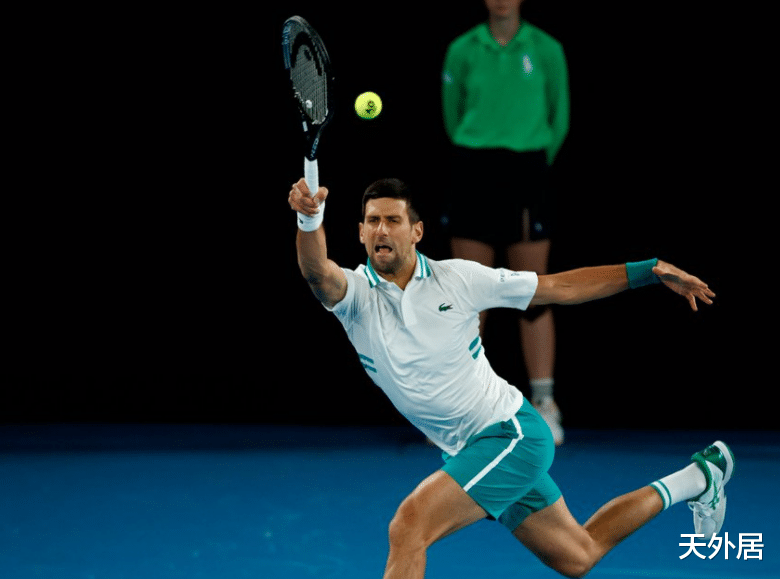 德约科维奇|12连杀+第12次晋级澳网八强!德约科维奇激战3小时,3-1强势冲冠