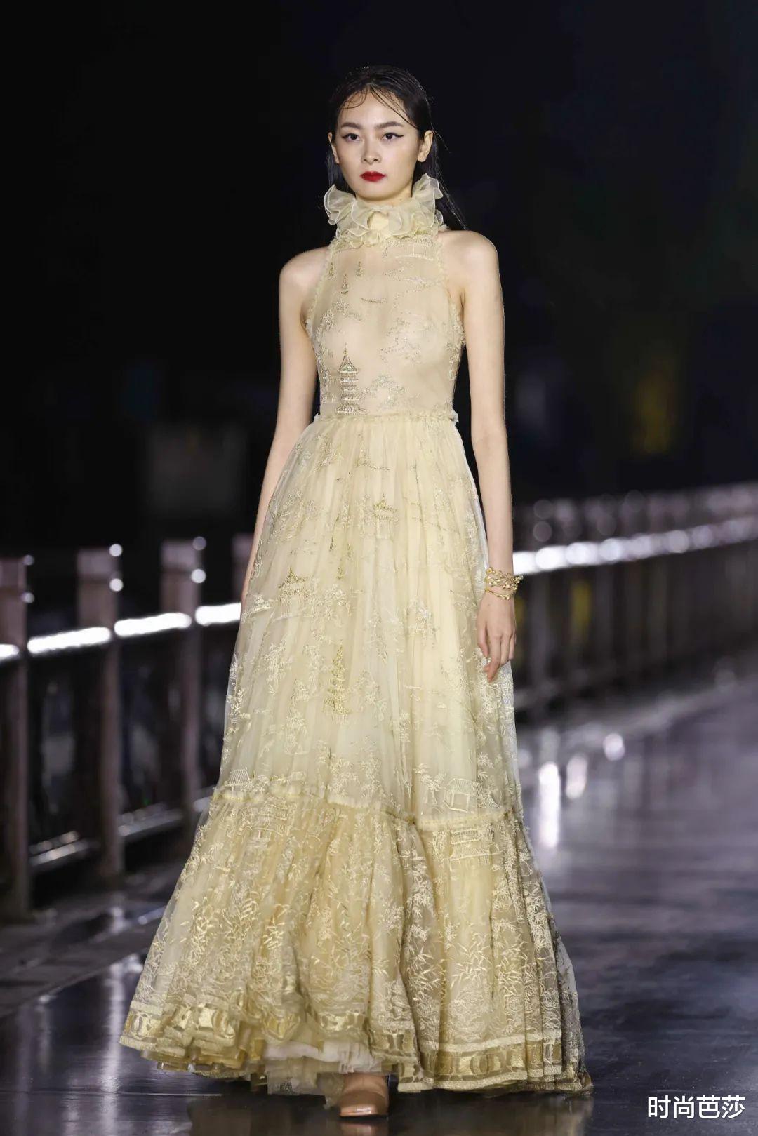 穿衣搭配|被一个仙女国货震撼到，我又民族骄傲了