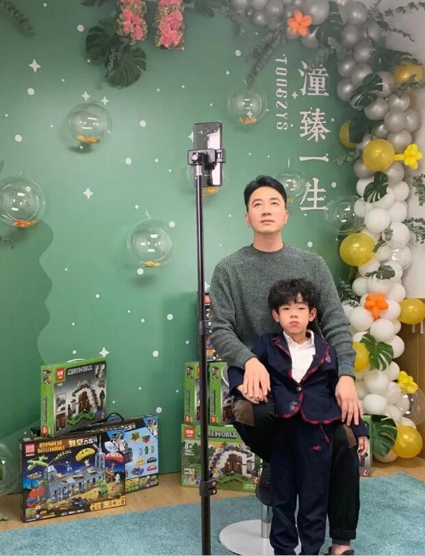 律师 党律师就放火案发文，洗剪吹水军诋毁党律师，称对党律师没了好感