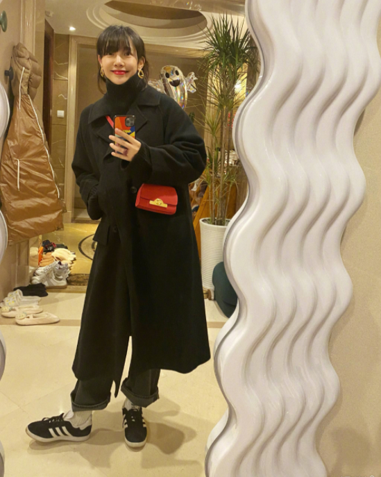 六小龄童|离开陈羽凡5年堪称“整容”，96亿票房女王白百何还能再度翻红吗？