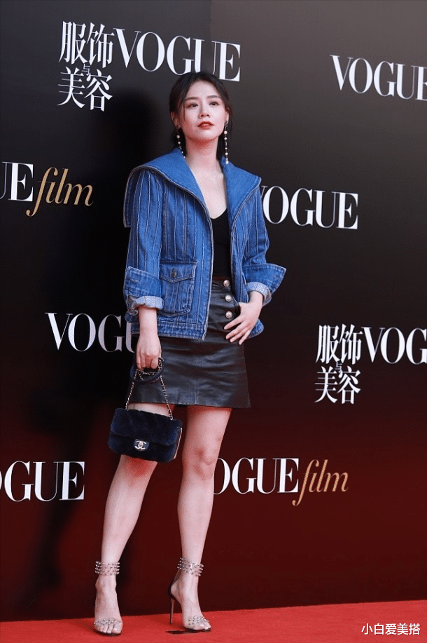 小白爱美搭|马思纯的长相真挺“纯”,一身牛仔外套好时尚,帅气与女人味并存