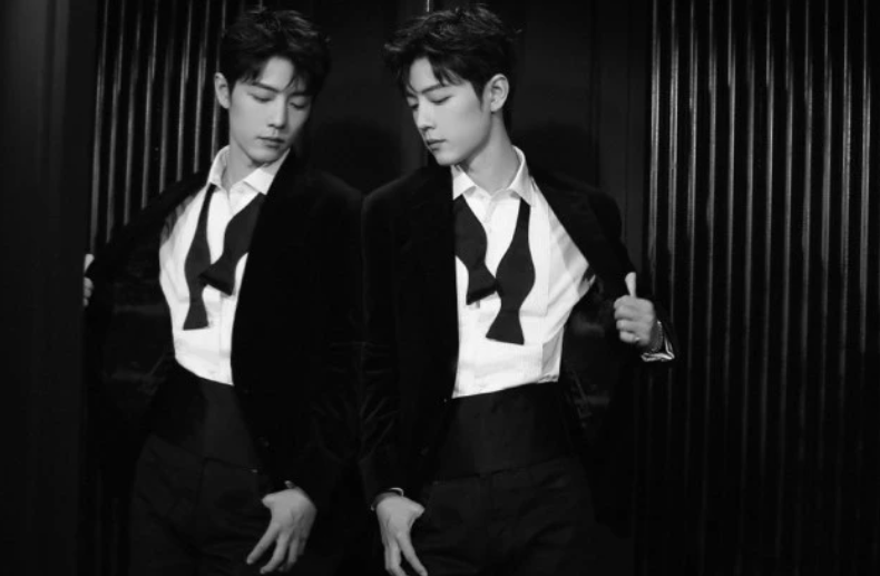 肖战|肖战黑白光影大片，摩登时尚，光芒闪亮，愿不负热爱、不负真心！