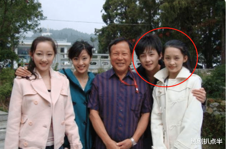 杨洋|从李沁到赵露思，杨洋的5段恋情绯闻，个个都很有“故事”