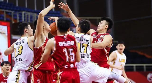 廣廈|浙江雙雄對決！稠州難敵廣廈！胡金秋統領內線！孫銘徽阻擊吳前