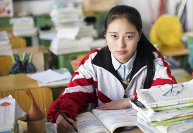 大树说教育|初中生迎喜讯,2023年或可“直升高中”,不用担心被分流到技校了