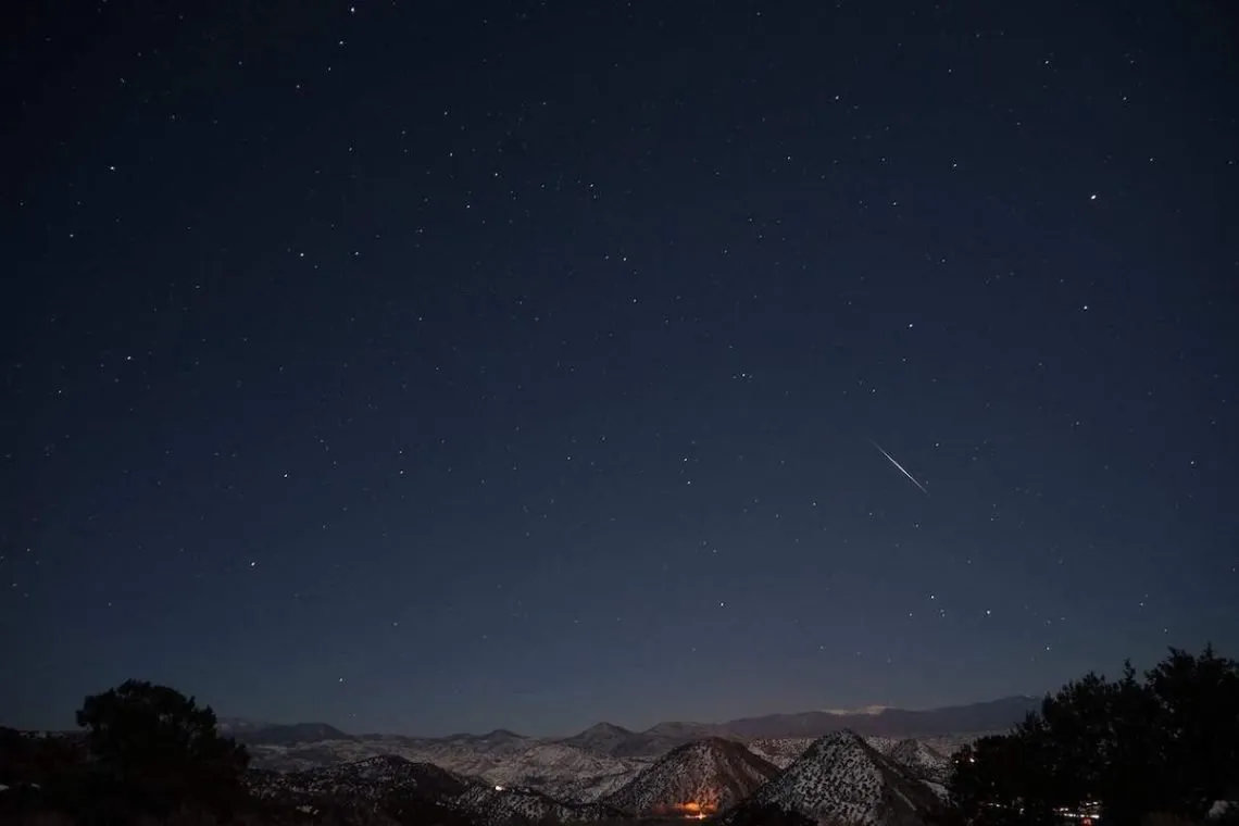 定好闹钟!一月别忘记仰望星空!九个不可错过的天文事件