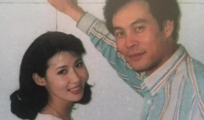 陈妍希|情史干净的7位女星，个个嫁初恋恩爱几十年，娱乐圈再浊她们独清