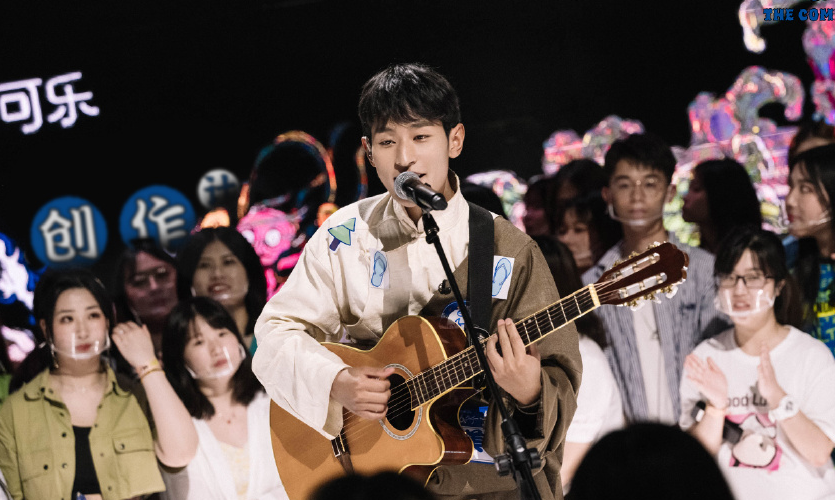 杨洋|杨洋游戏题材合作女演员,郑爽尴尬,江疏影普通,最甜的还是她