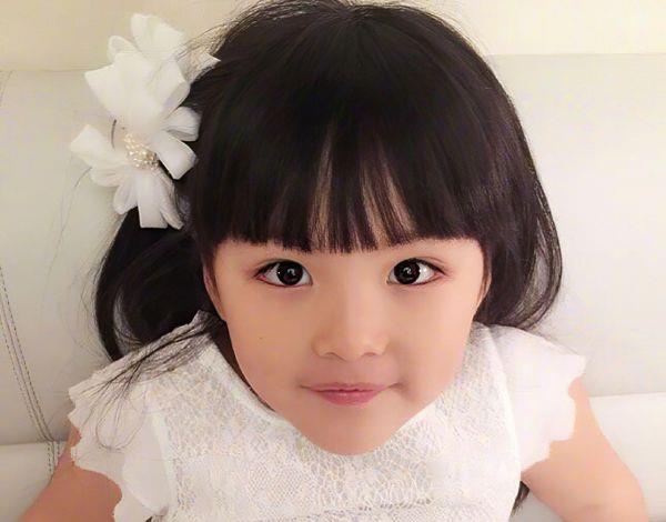 王诗龄|王诗龄瘦身大变样，褪去肥胖变瓜子脸，女神范十足比范冰冰还霸气